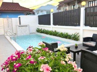 À louer 3 chambres villa à Bang Lamung, Chonburi