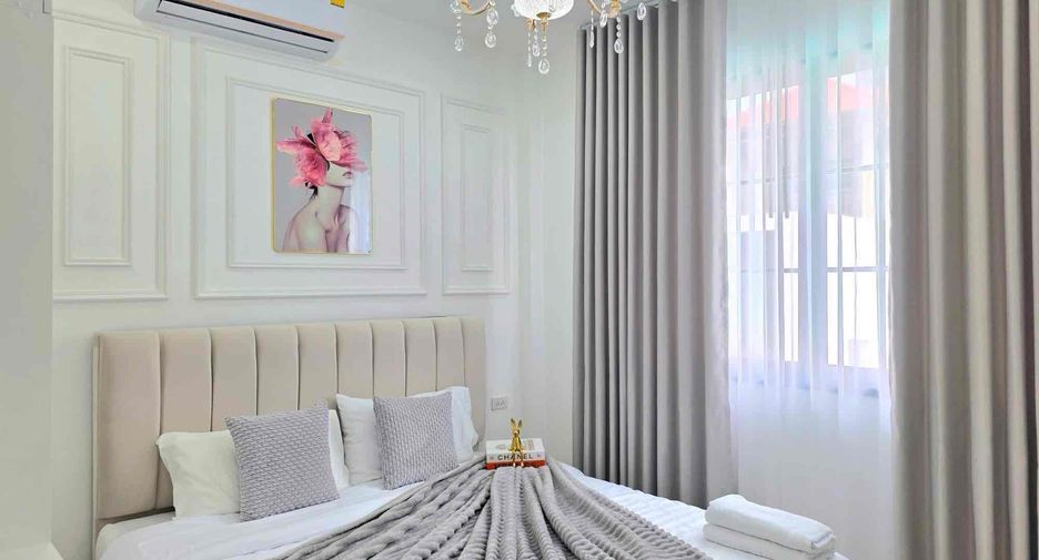 For rent 3 bedrooms villa in Bang Lamung, Chonburi
