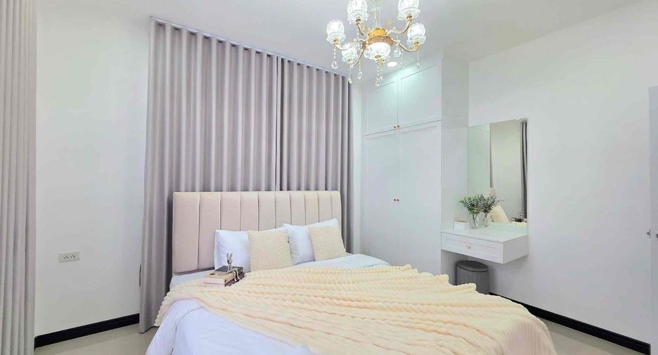 For rent 3 bedrooms villa in Bang Lamung, Chonburi
