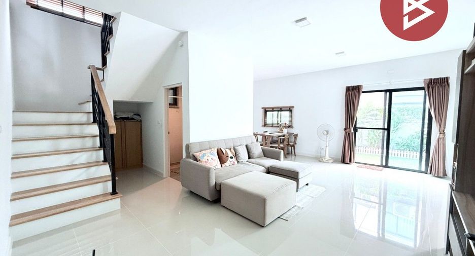 For sale 3 bedrooms house in Mueang Samut Prakan, Samut Prakan