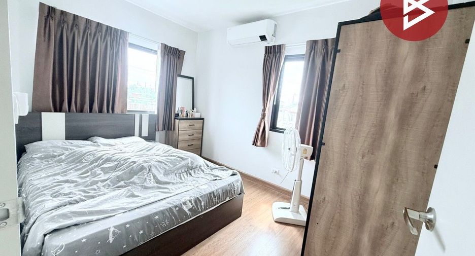 For sale 3 bedrooms house in Mueang Samut Prakan, Samut Prakan