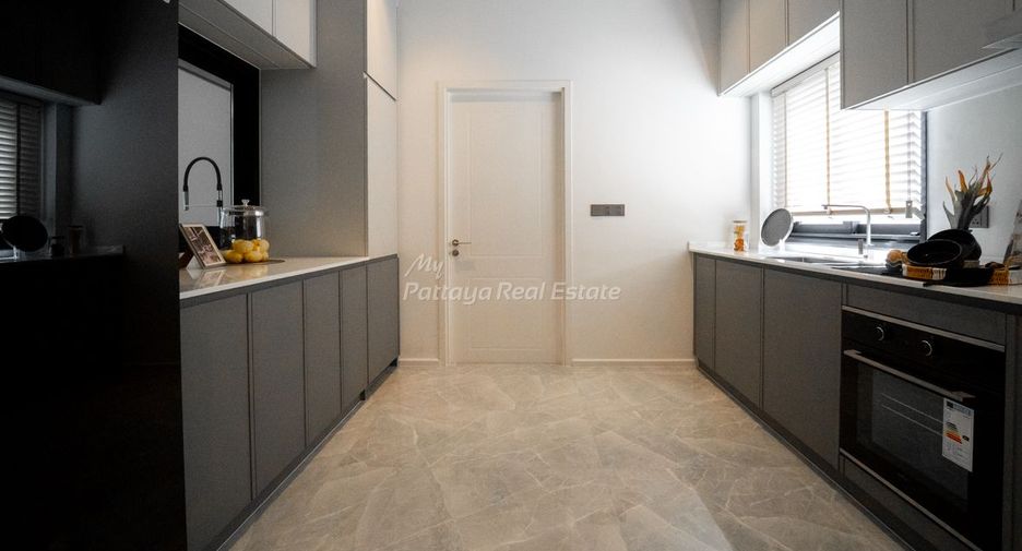 Haus zum Kauf mit 4 Zimmer in Bang Lamung, Chonburi