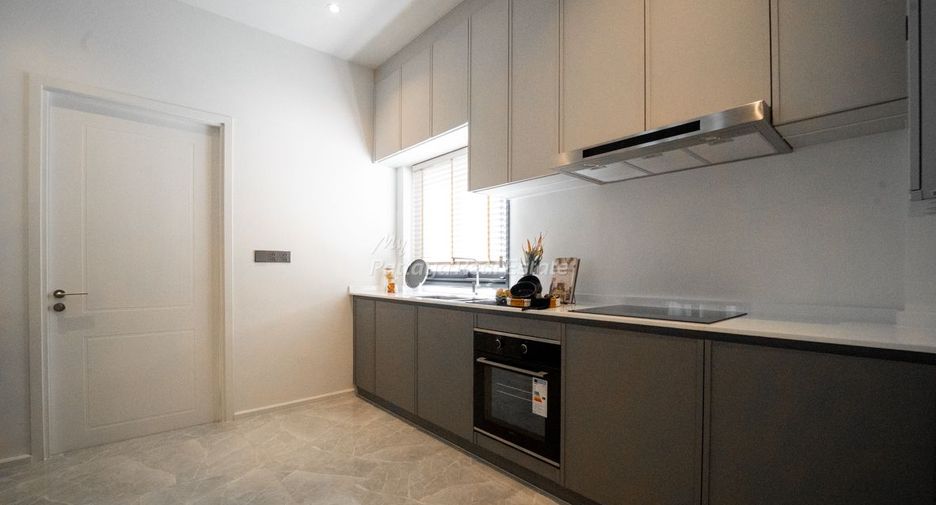 Haus zum Kauf mit 4 Zimmer in Bang Lamung, Chonburi