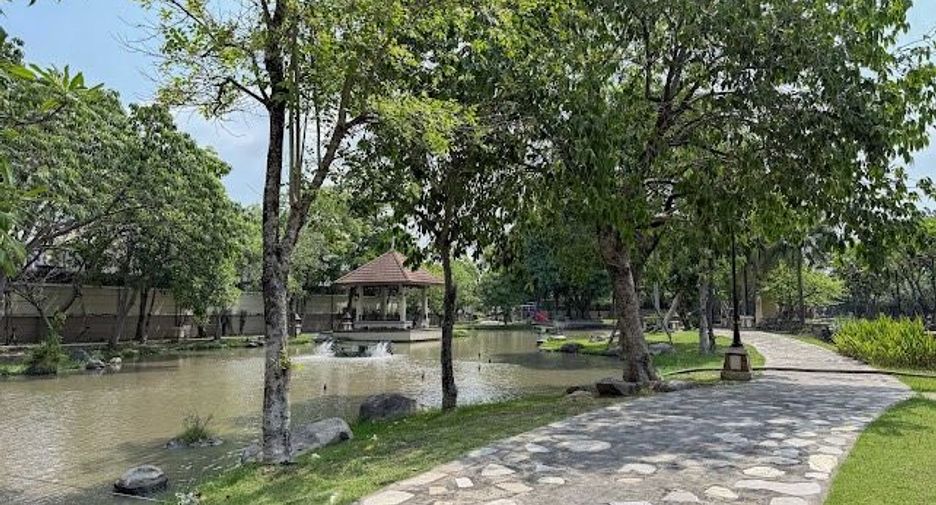 出售 10 卧室 独立屋 在 Pak Kret, Nonthaburi
