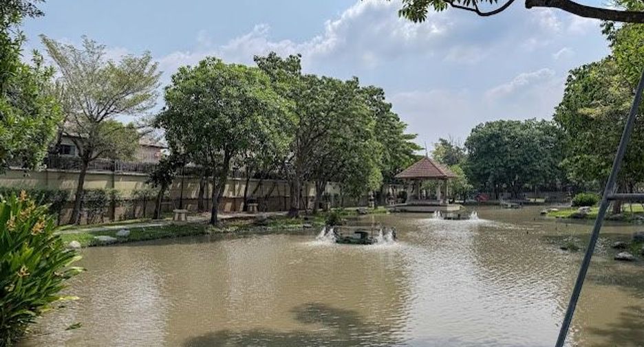 出售 10 卧室 独立屋 在 Pak Kret, Nonthaburi