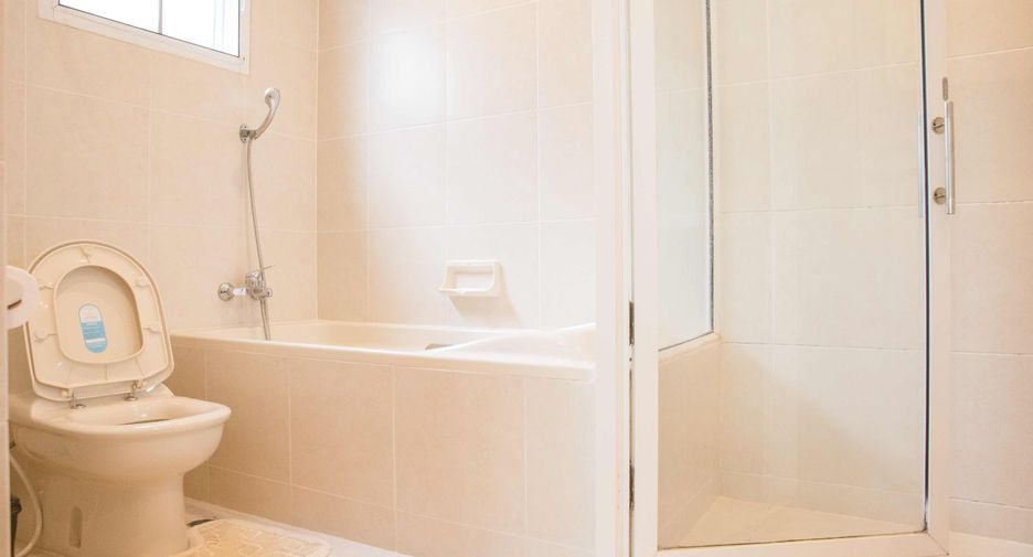 For rent 2 ベッドルーム apartment in Watthana, Bangkok