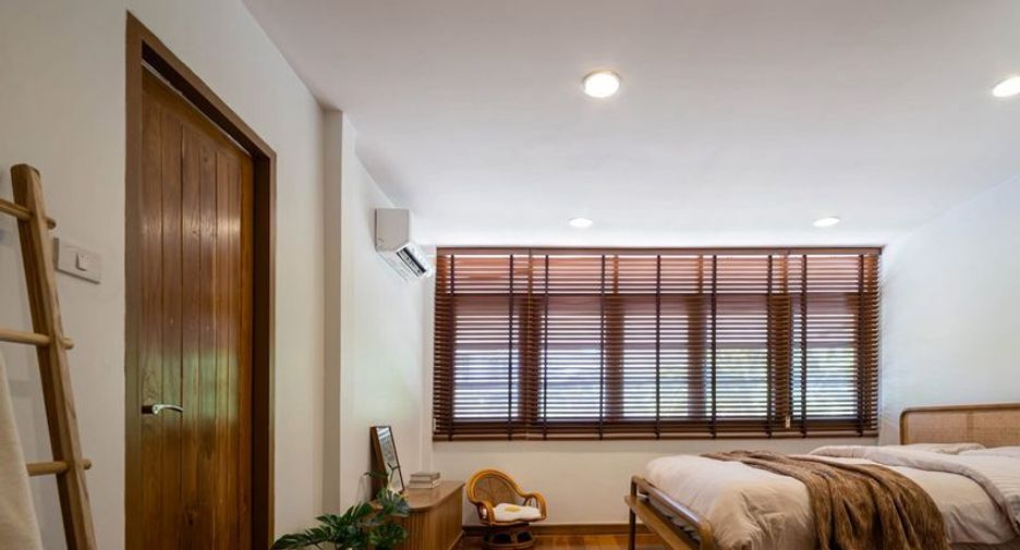 Haus zum Kauf mit 4 Zimmer in Si Racha, Chonburi