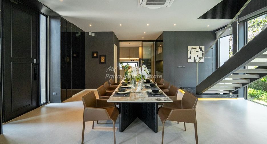 For sale 4 bedrooms house in Bang Lamung, Chonburi