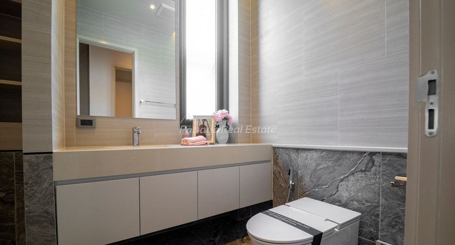 For sale 4 bedrooms house in Bang Lamung, Chonburi