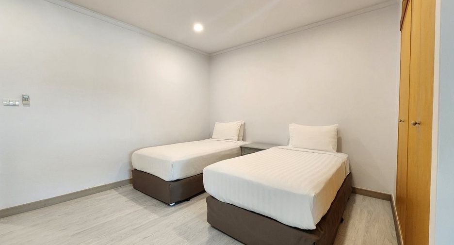 For rent 3 ベッドルーム apartment in Watthana, Bangkok