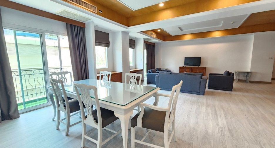 For rent 3 ベッドルーム apartment in Watthana, Bangkok