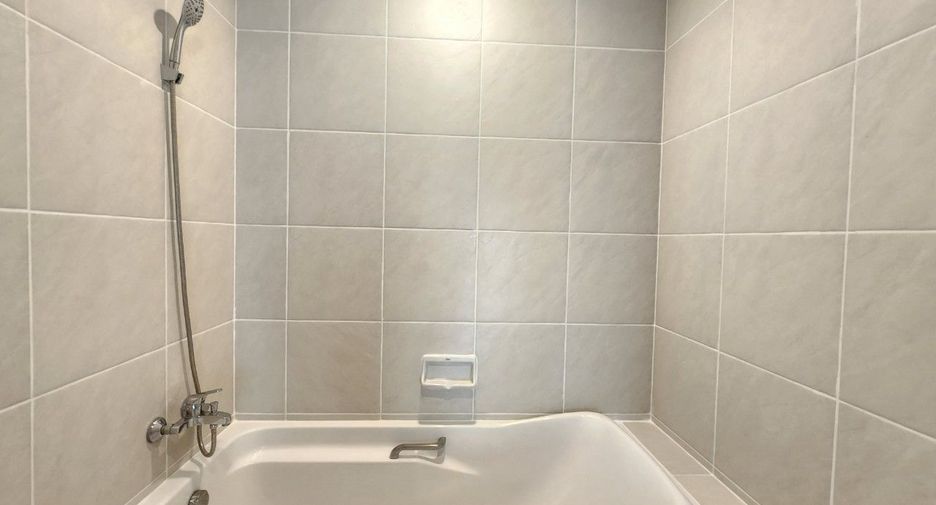 For rent 3 ベッドルーム apartment in Watthana, Bangkok