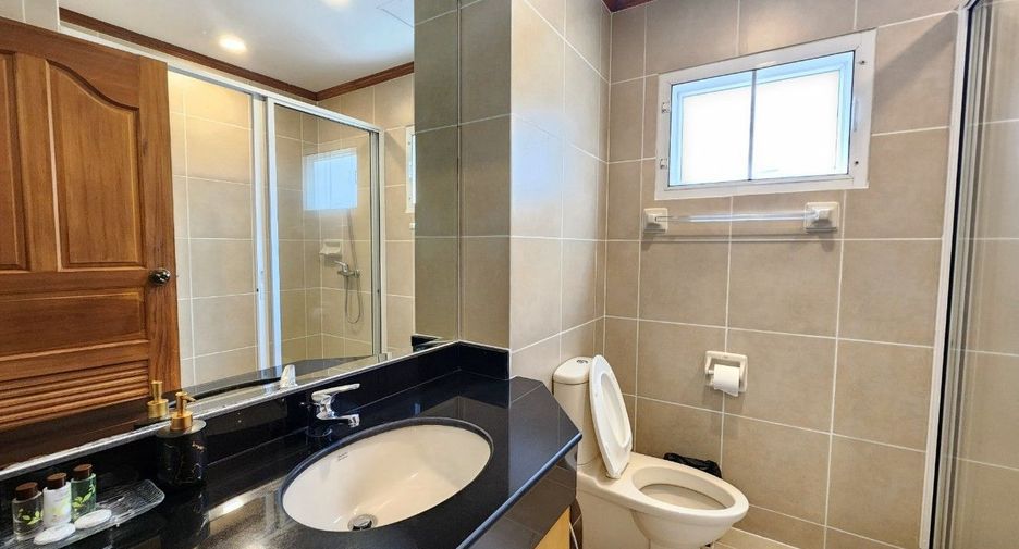 For rent 3 ベッドルーム apartment in Watthana, Bangkok