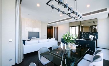 Condo en alquiler de 3 habitaciones en Khlong Toei, Bangkok