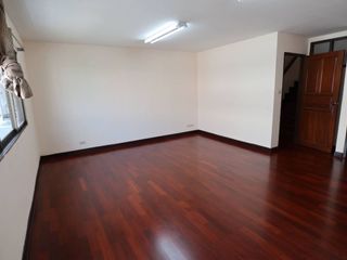 ให้เช่า 4 ห้องนอน พื้นที่ค้าปลีก ใน บางแค, กรุงเทพฯ