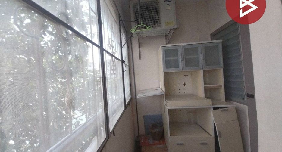 出售 1 卧室 公寓 在 Bang Sao Thong, Samut Prakan