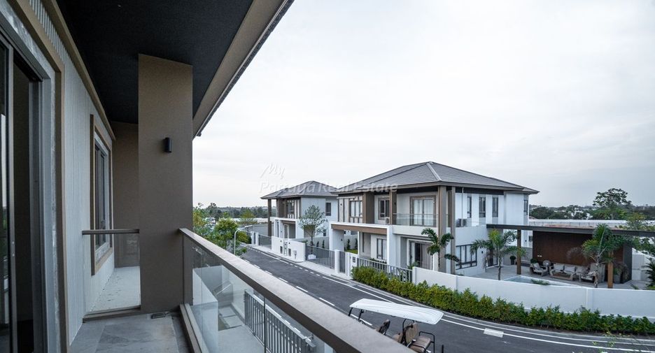 For sale 4 bedrooms house in Bang Lamung, Chonburi