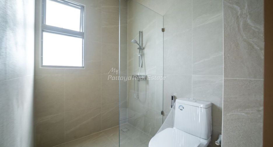 For sale 4 bedrooms house in Bang Lamung, Chonburi