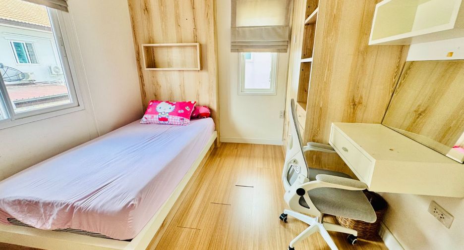 For rent 3 bedrooms house in Bang Lamung, Chonburi