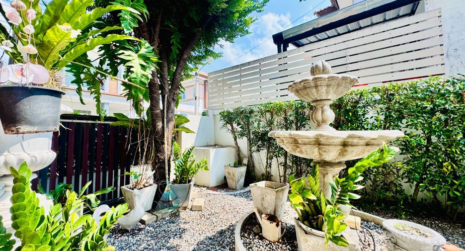 For rent 3 bedrooms house in Bang Lamung, Chonburi