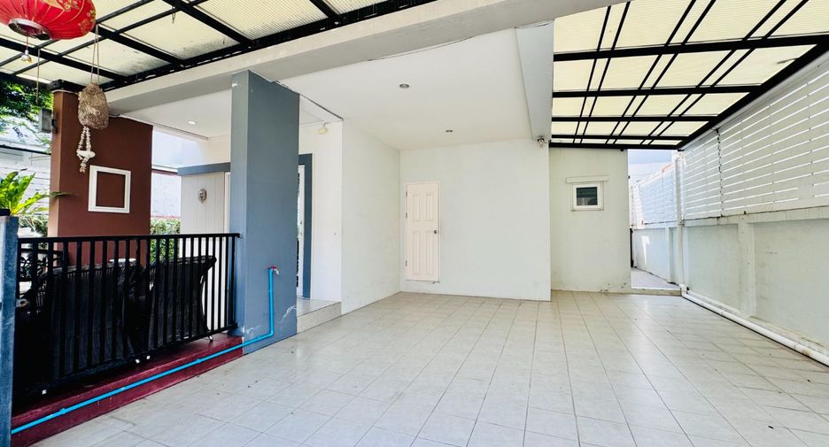 For rent 3 bedrooms house in Bang Lamung, Chonburi