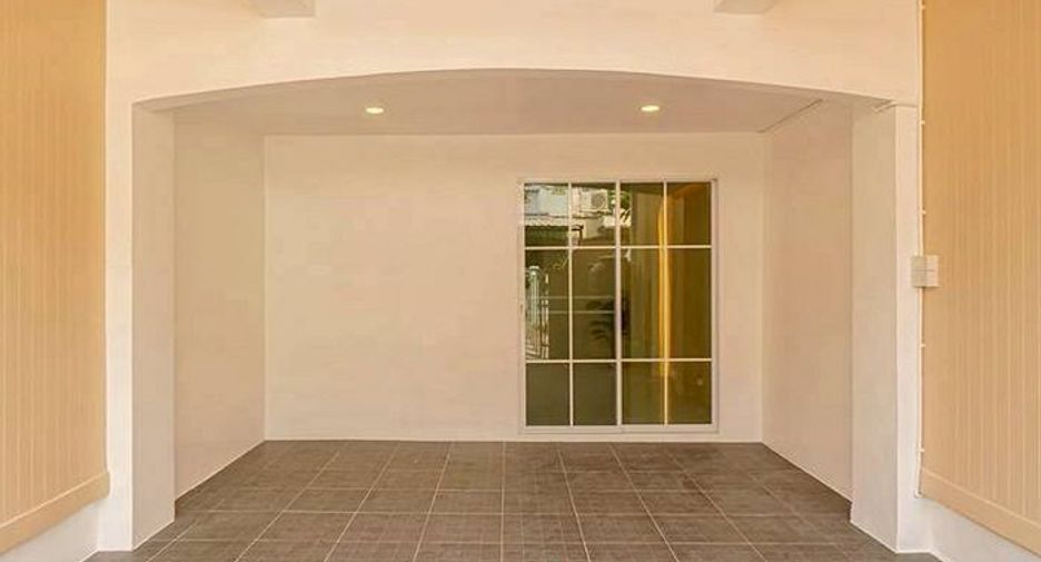 For sale 3 bedrooms townhouse in Bang Bua Thong, Nonthaburi