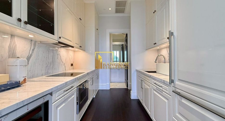 Condo en alquiler de 2 habitaciones en Pathum Wan, Bangkok