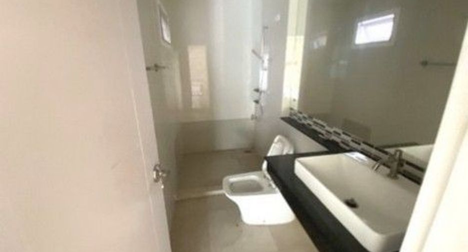 For sale 1 Beds house in Bang Khun Thian, Bangkok