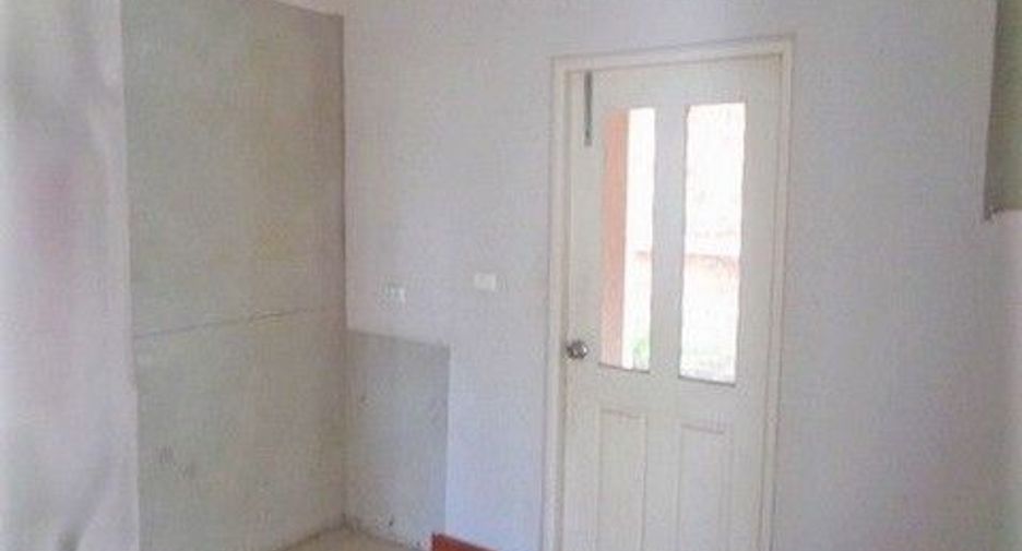 Haus zum Kauf mit 1 Zimmer in Sai Mai, Bangkok
