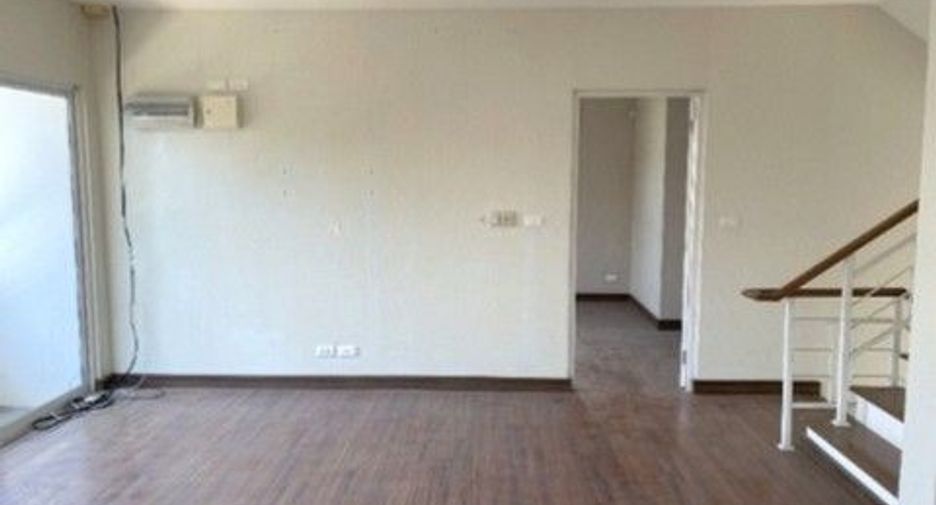 À vendre 1 chambre maison à Bang Khun Thian, Bangkok