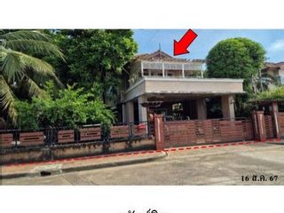 Haus zum Kauf mit 1 Zimmer in Bang Khae, Bangkok