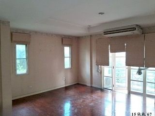 Haus zum Kauf mit 1 Zimmer in Bang Khen, Bangkok