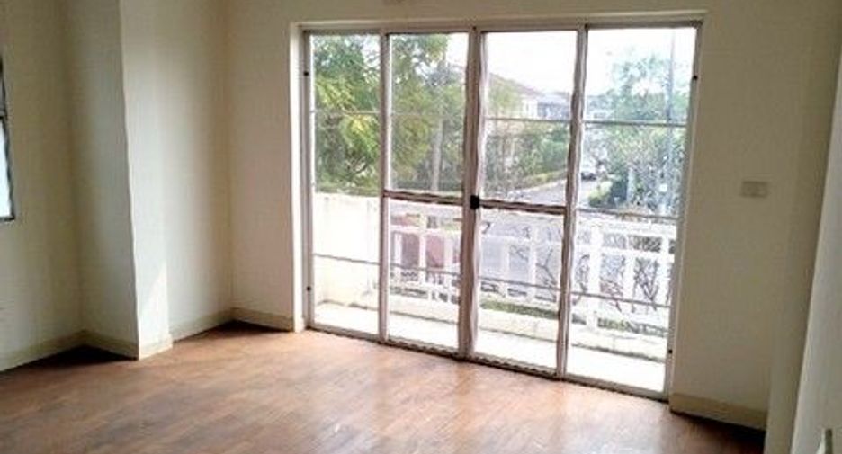 Haus zum Kauf mit 1 Zimmer in Nong Khaem, Bangkok