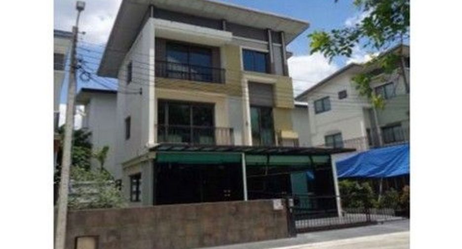 Haus zum Kauf mit 1 Zimmer in Sai Mai, Bangkok