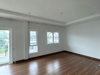 For sale 4 ベッドルーム house in Mueang Udon Thani, Udon Thani