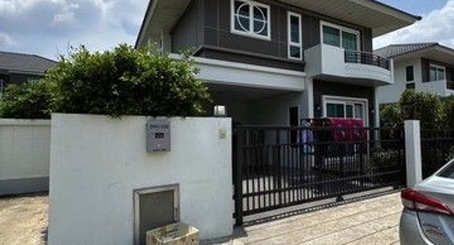 For sale 4 bedrooms house in Mueang Udon Thani, Udon Thani
