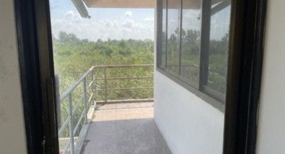 À vendre 1 chambre maison à Bang Khun Thian, Bangkok