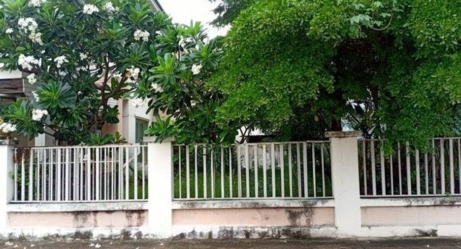 For sale 4 bedrooms house in Nong Han, Udon Thani