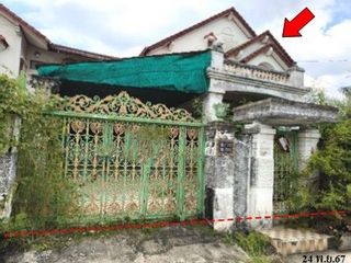 Haus zum Kauf mit 1 Zimmer in Bang Khae, Bangkok