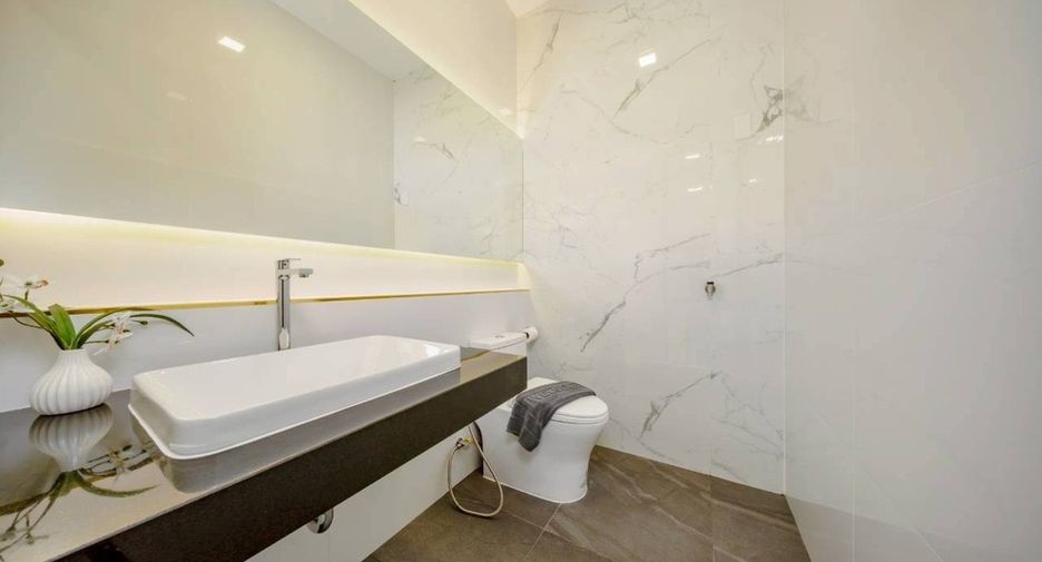 Haus zur Miete mit 4 Zimmer in Mueang Krabi, Krabi