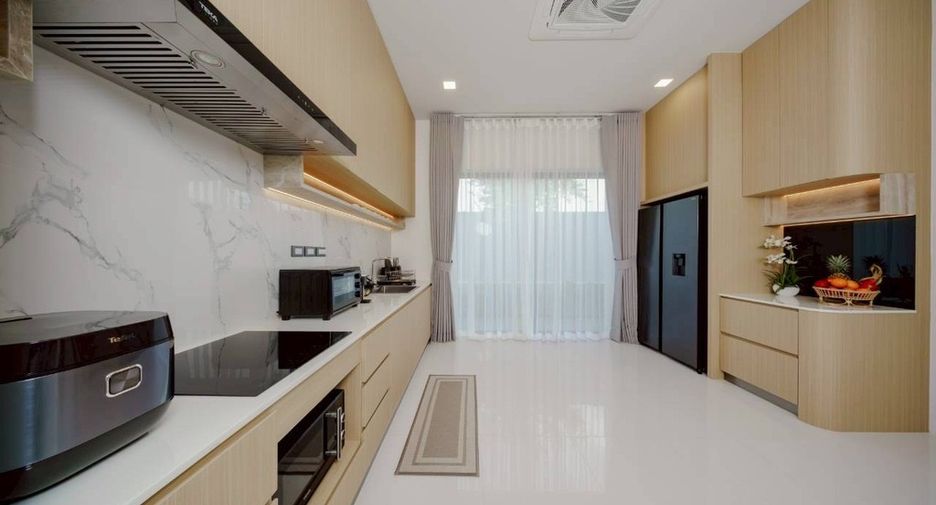 Haus zur Miete mit 4 Zimmer in Mueang Krabi, Krabi