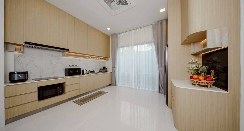 Haus zur Miete mit 4 Zimmer in Mueang Krabi, Krabi