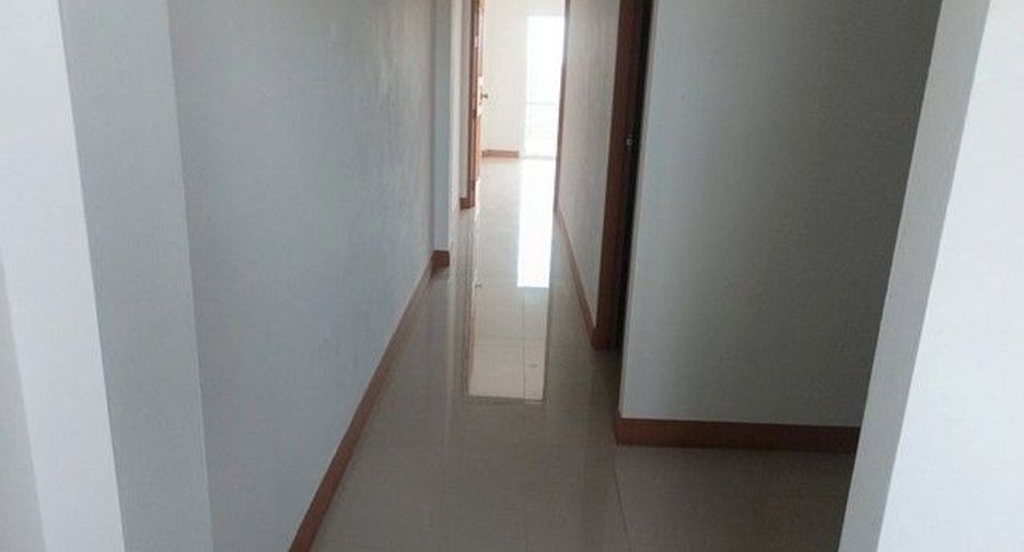 For sale 3 ベッドルーム retail Space in Mueang Khon Kaen, Khon Kaen