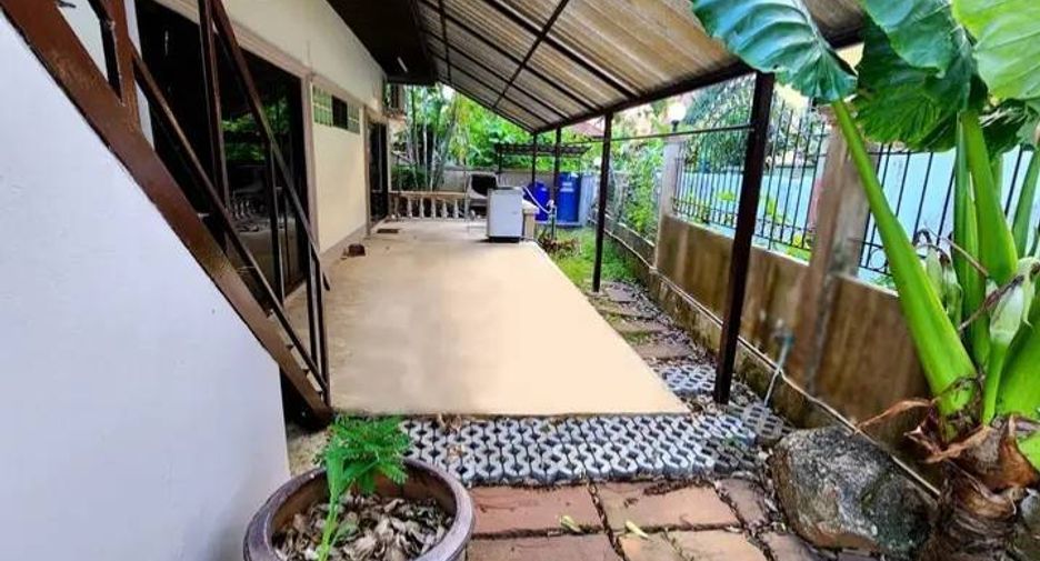 For rent 2 bedrooms house in Mueang Phuket, Phuket