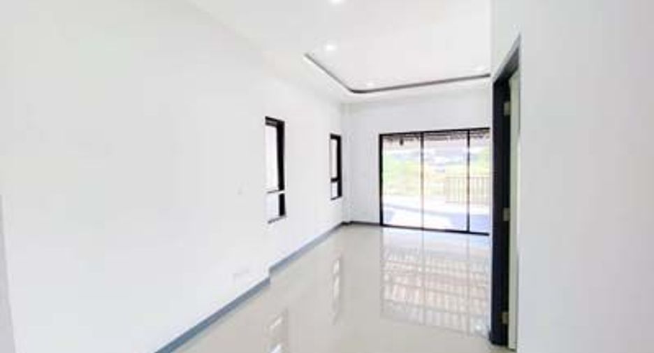 Haus zum Kauf mit 3 Zimmer in Saraphi, Chiang Mai