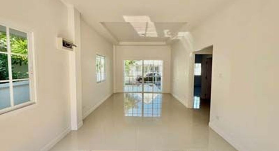 Haus zum Kauf mit 2 Zimmer in Saraphi, Chiang Mai
