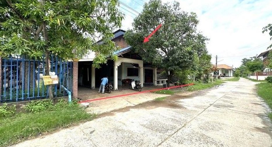 Haus zum Kauf mit 1 Zimmer in At Samat, Roi Et