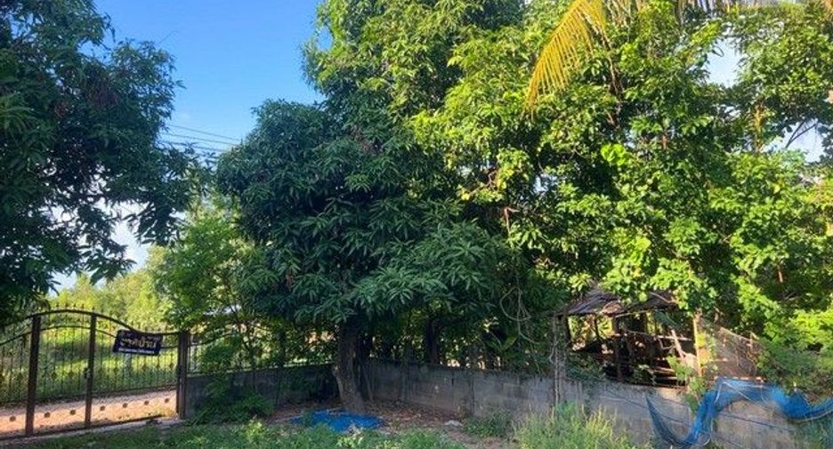 For sale 2 bedrooms house in At Samat, Roi Et