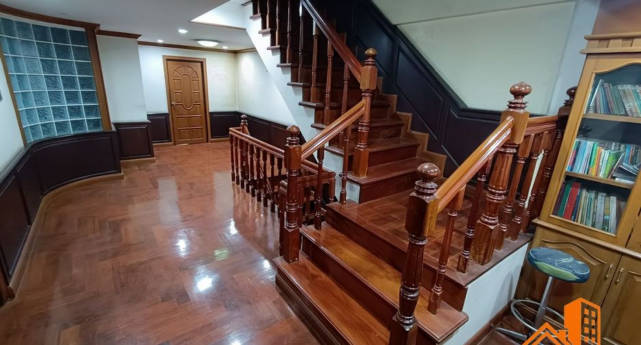 Продажа 3 спальни торговое помещение в Khlong Luang, Патумтани