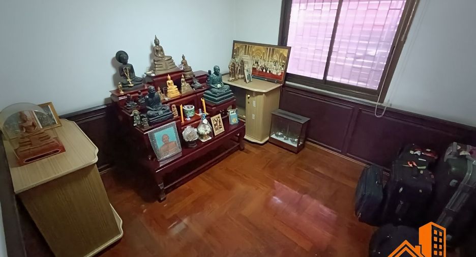 Продажа 3 спальни торговое помещение в Khlong Luang, Патумтани